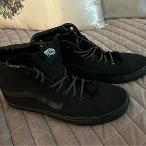 Vans Skate Board Shoes Men’s Size 13 CANVAS SK8-HI All black